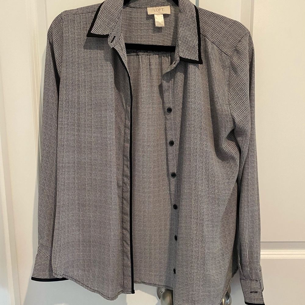 Loft Size Small Black and White Button Down shirt